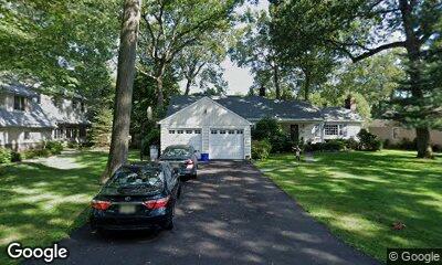 318 VILLAGE PL