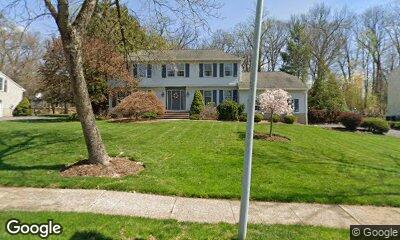 39 FOREST WAY
